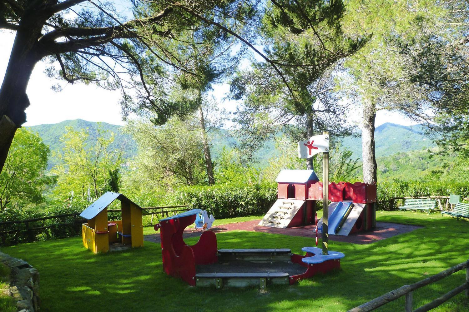 Garden 2, Holiday resort in Villanova d'Albenga, Savona