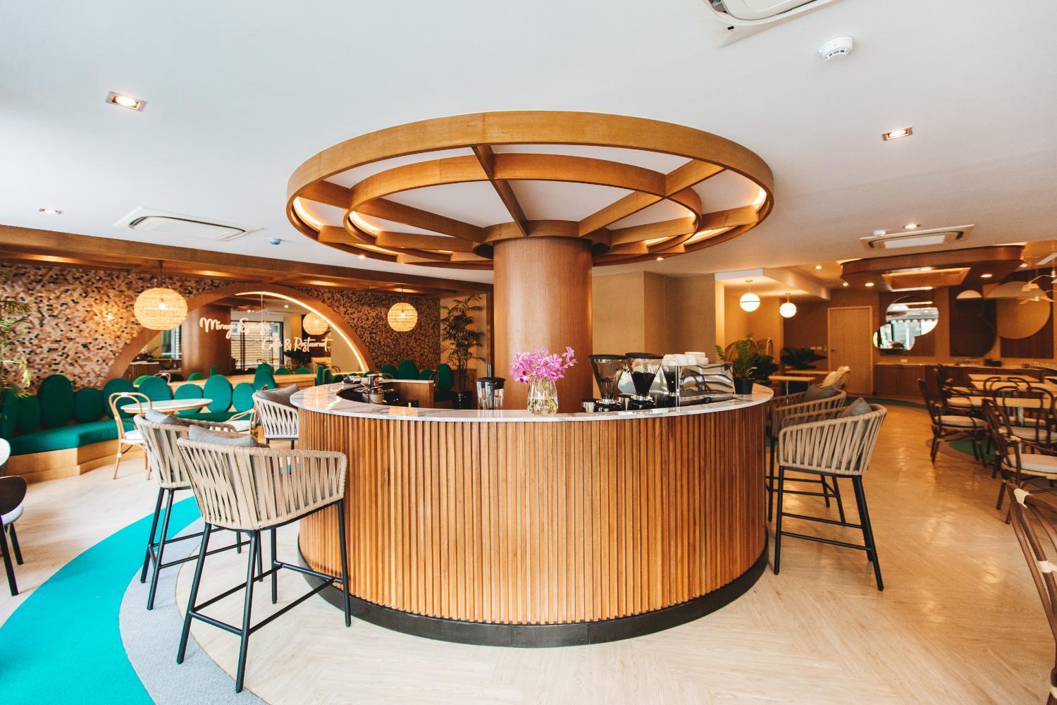Bar/lounge, THE PROUD RAWAI: STANDARD APARTMENT #3, Phuket Island