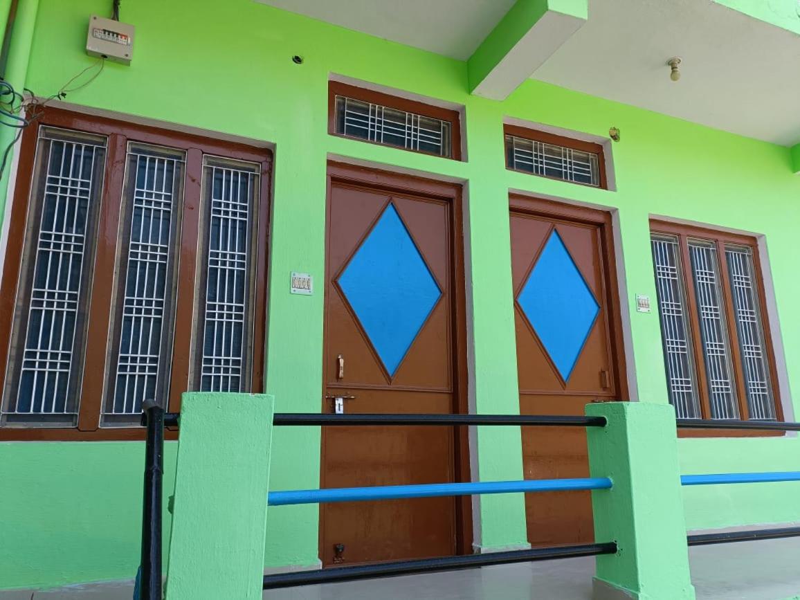 3, Gujrati Marwadi Cottage by StayApart, Uttarkashi