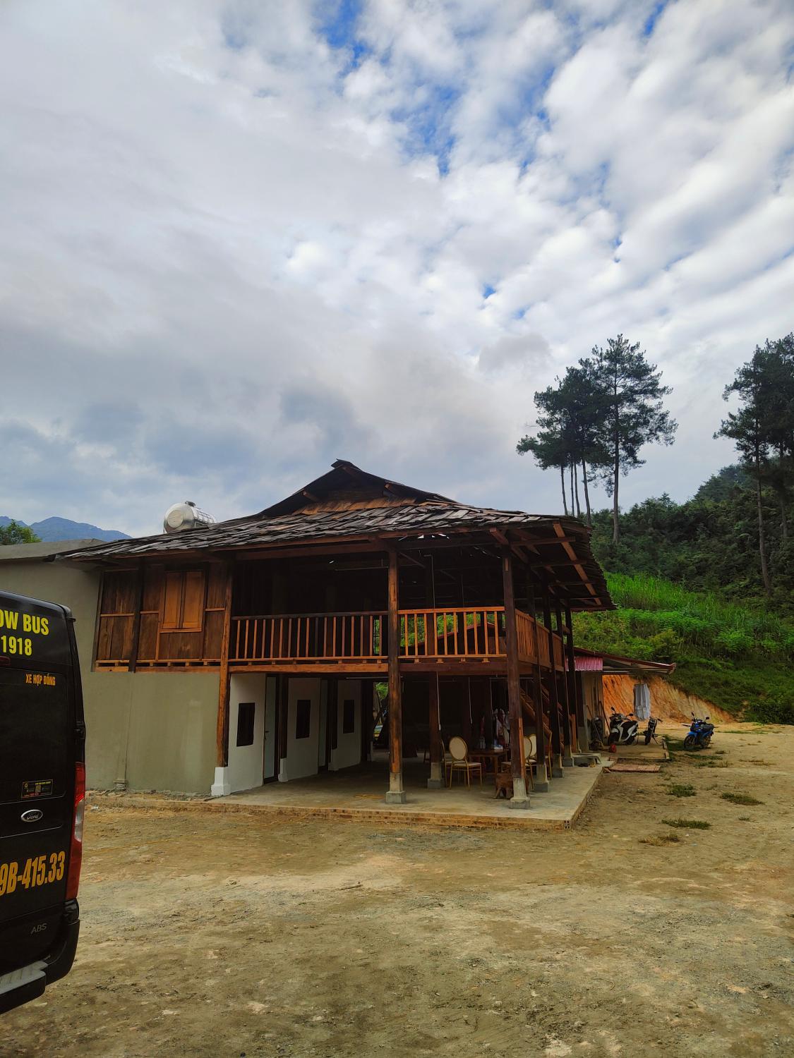 4, A PAO Hmong HOMESTAY, Mù Căng Trai
