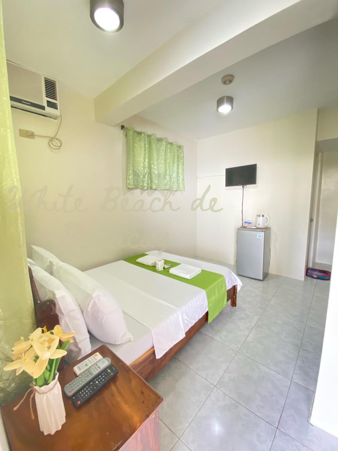 Others 5, White Beach de Boracay Station 1 (Extension Hotel), Malay