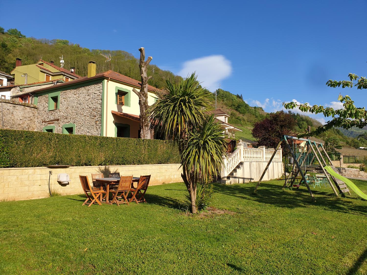 Others 3, Habitaciones - La Pumarada de Limes II, Asturias