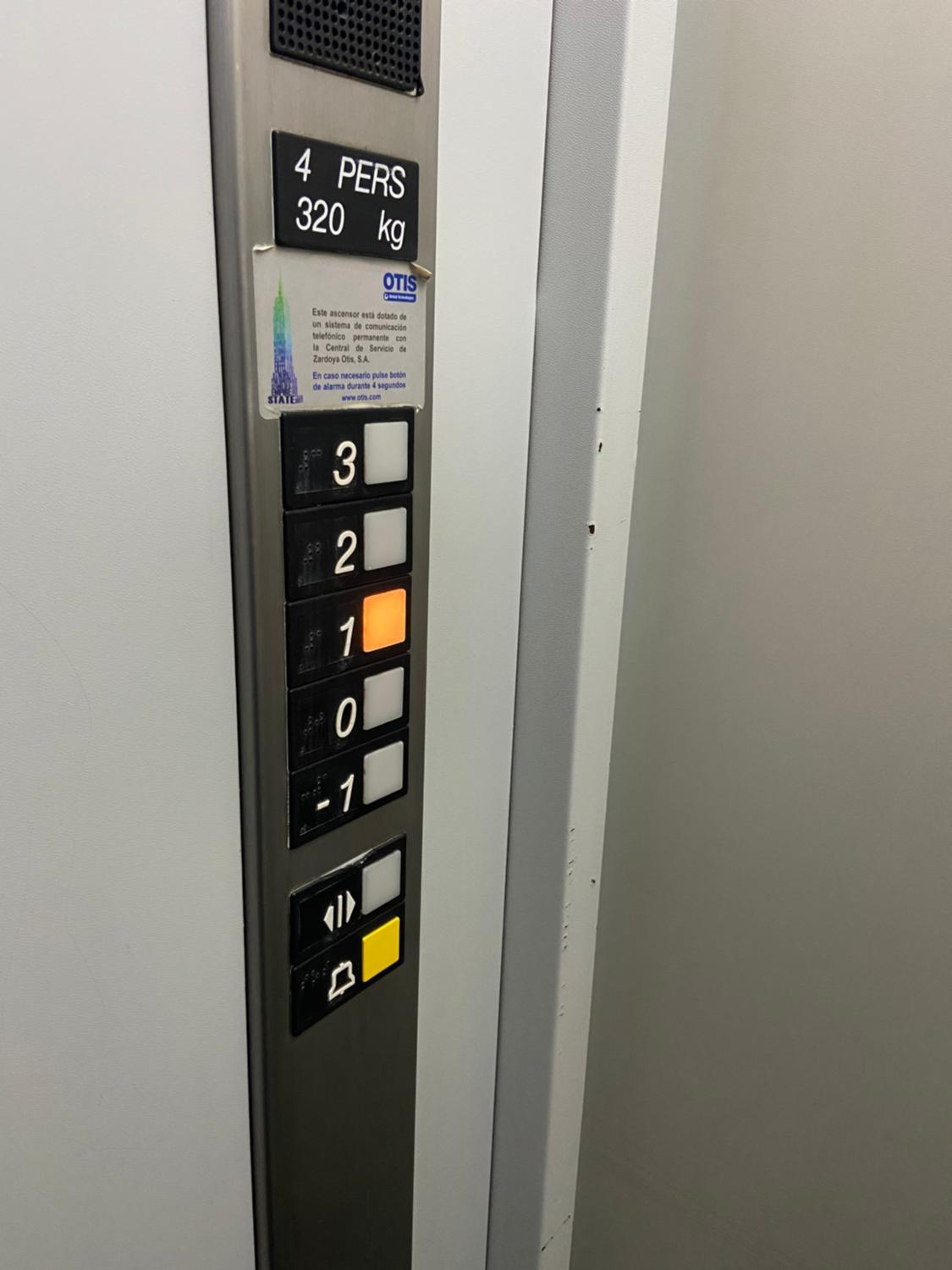 4, Apartamentos Plaza del Arco, Murcia