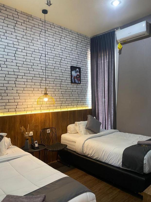 5, Emerald Guest House New York Purwokerto, Banyumas