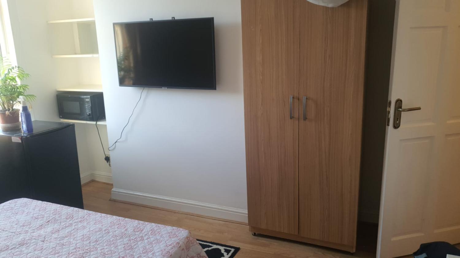 2, Eastpoint Prince, London
