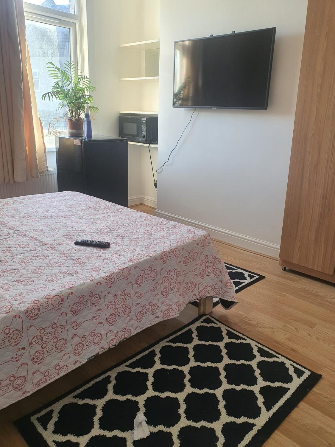 3, Eastpoint Prince, London