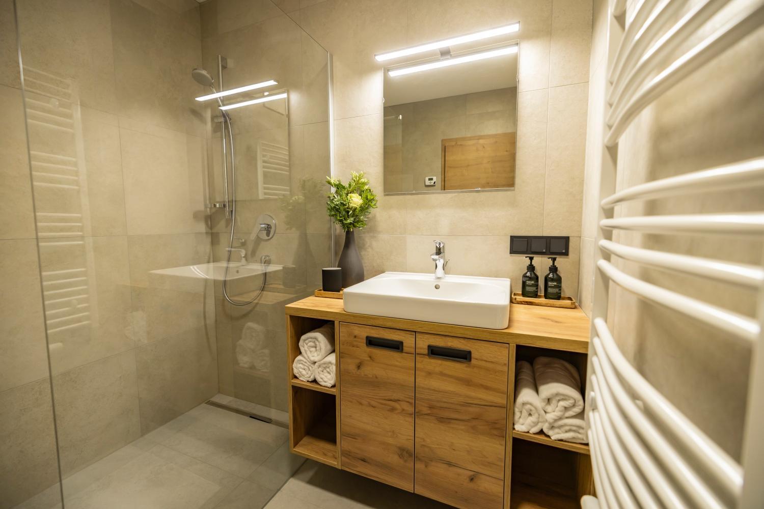 Bathroom, RIVERSIDE RAURIS APARTMENTS, Zell am See