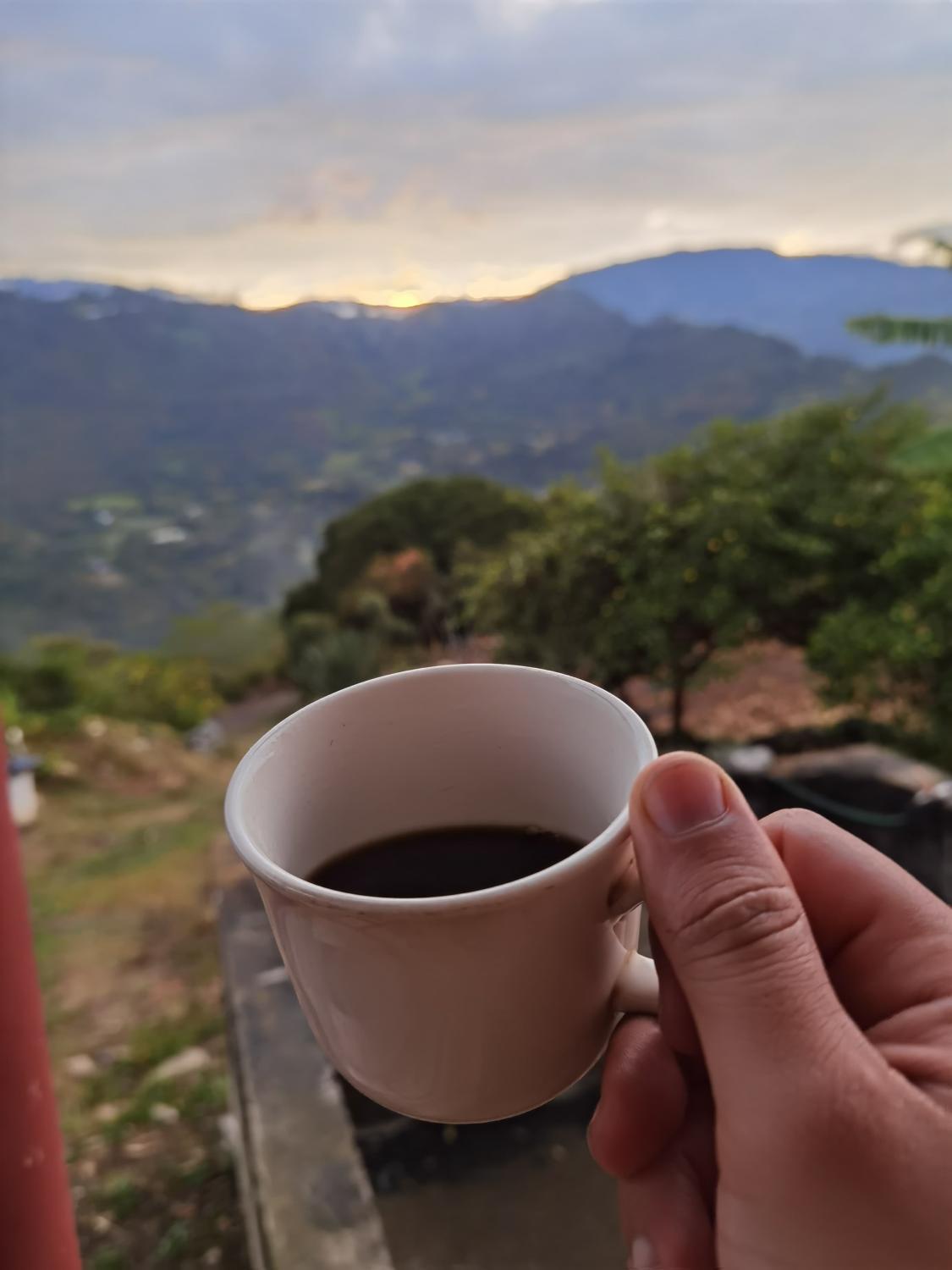 5, La Esmeralda (Guapes Travel), El Castillo