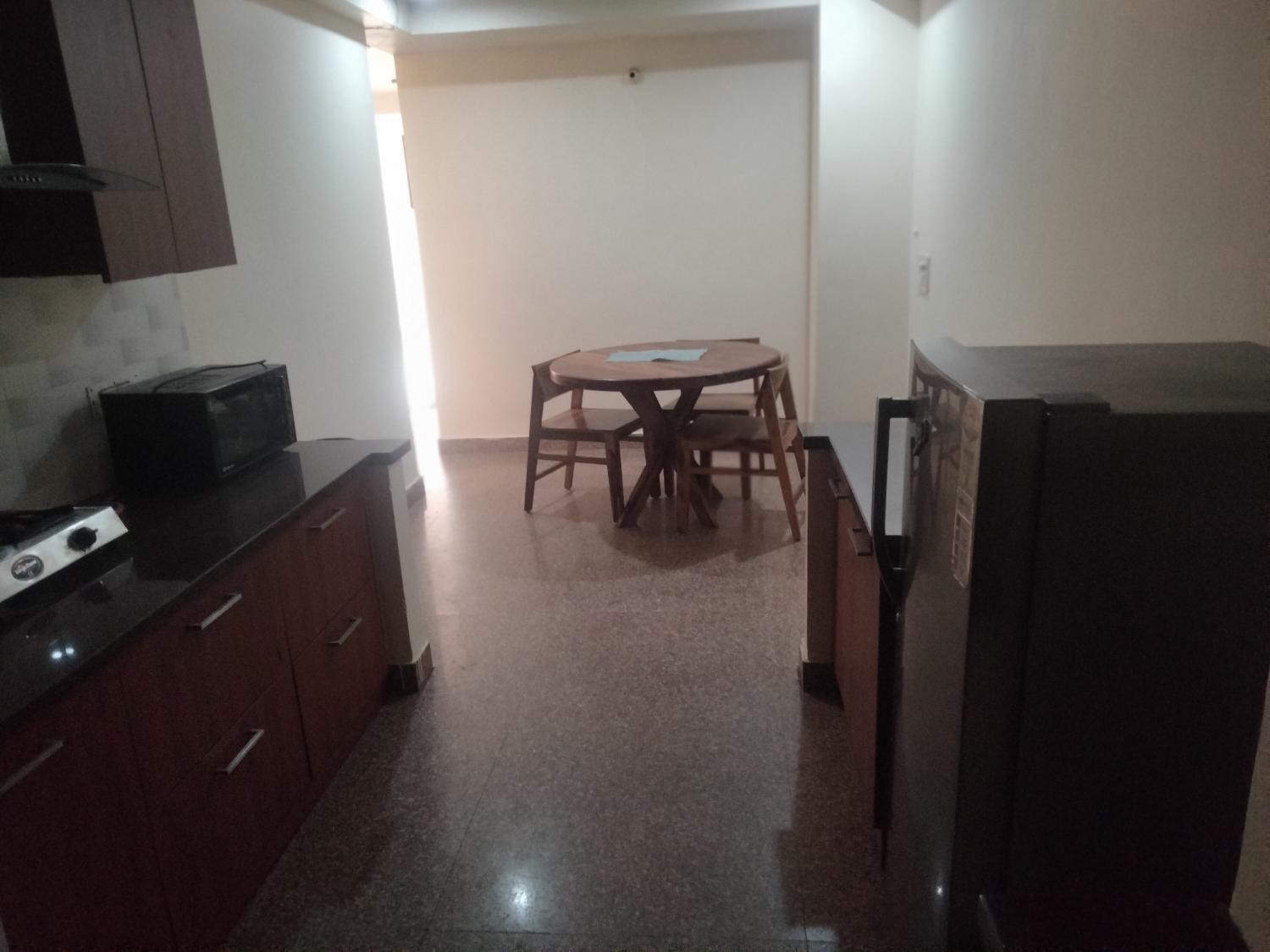 Lime Tree Two Room with Kitchen and Dinning Area Near ISKCON Sri Sri Radha Gopinath Temple Sector 45, Gurgaon