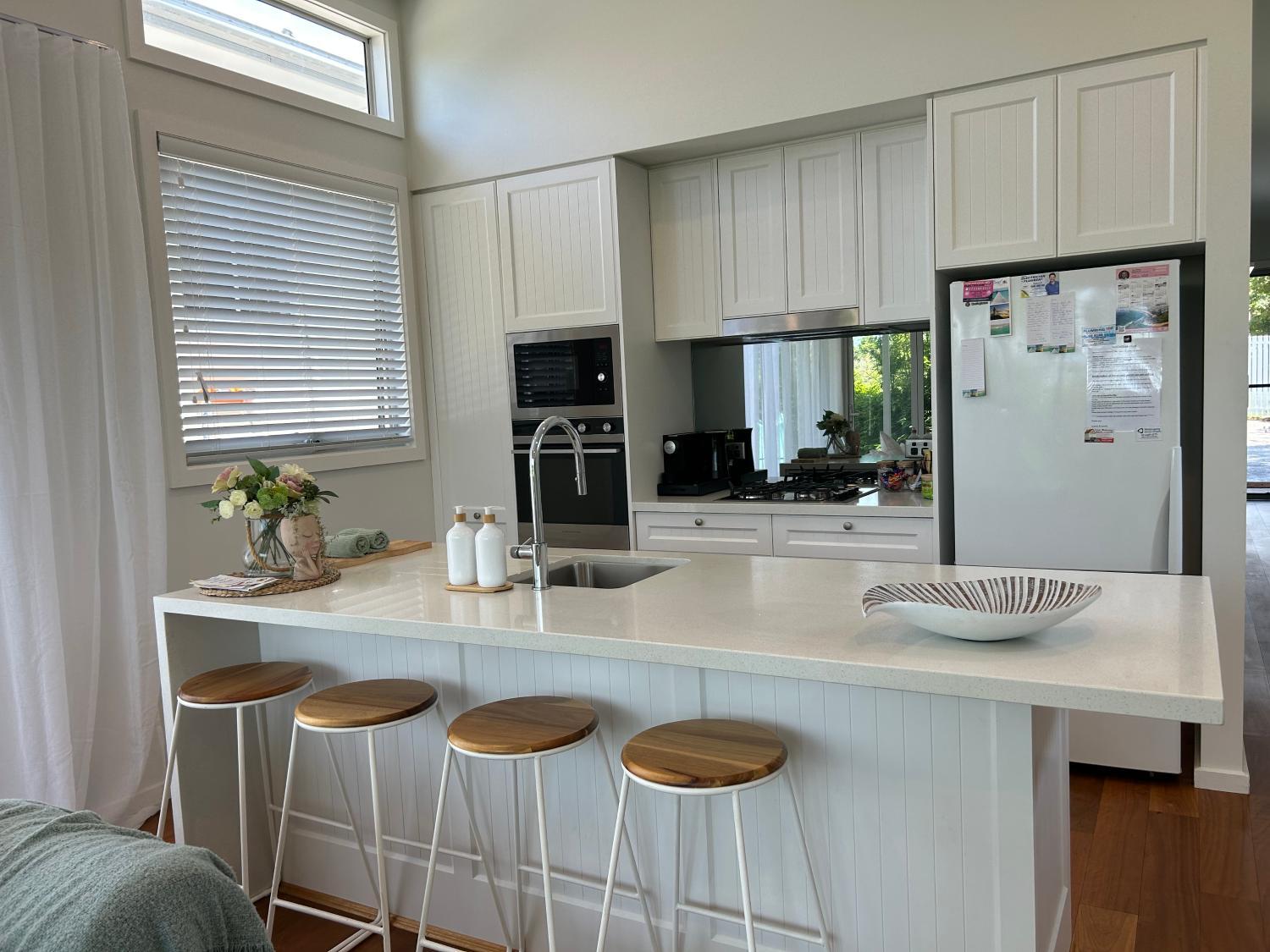 5, Woonona Family Beach Villa 2 bedroom Brand new, Wollongong - Inner