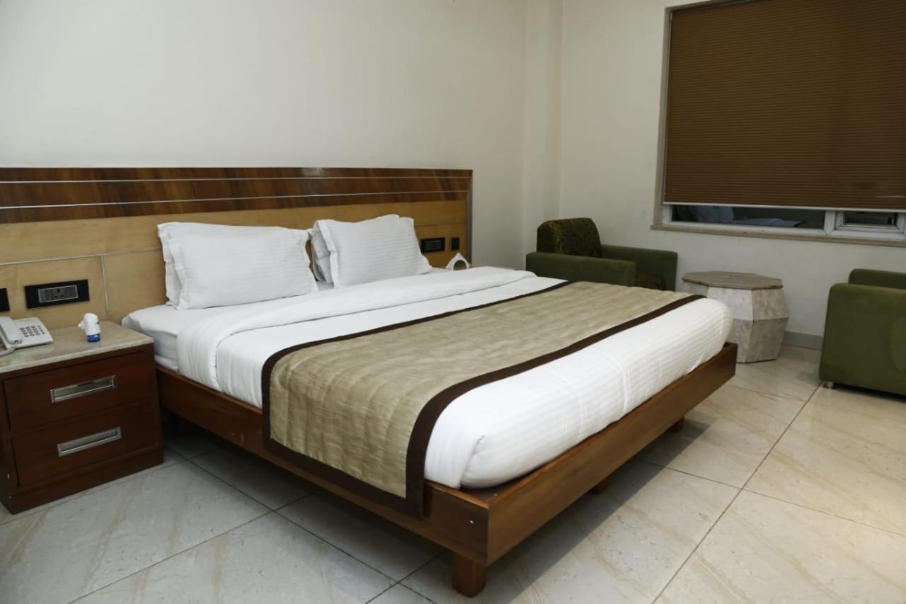 5, HOTEL PACIFIC ROORKEE, Hardwar