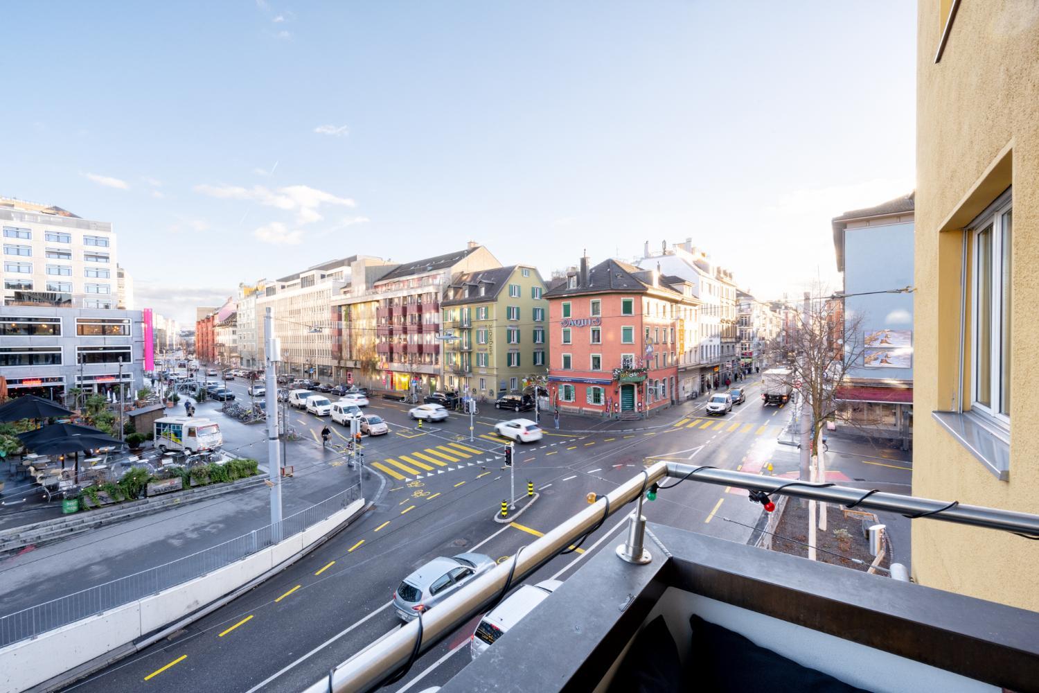 Balcony/terrace 4, Loving apartment right in the heart of Zurich!, Zürich