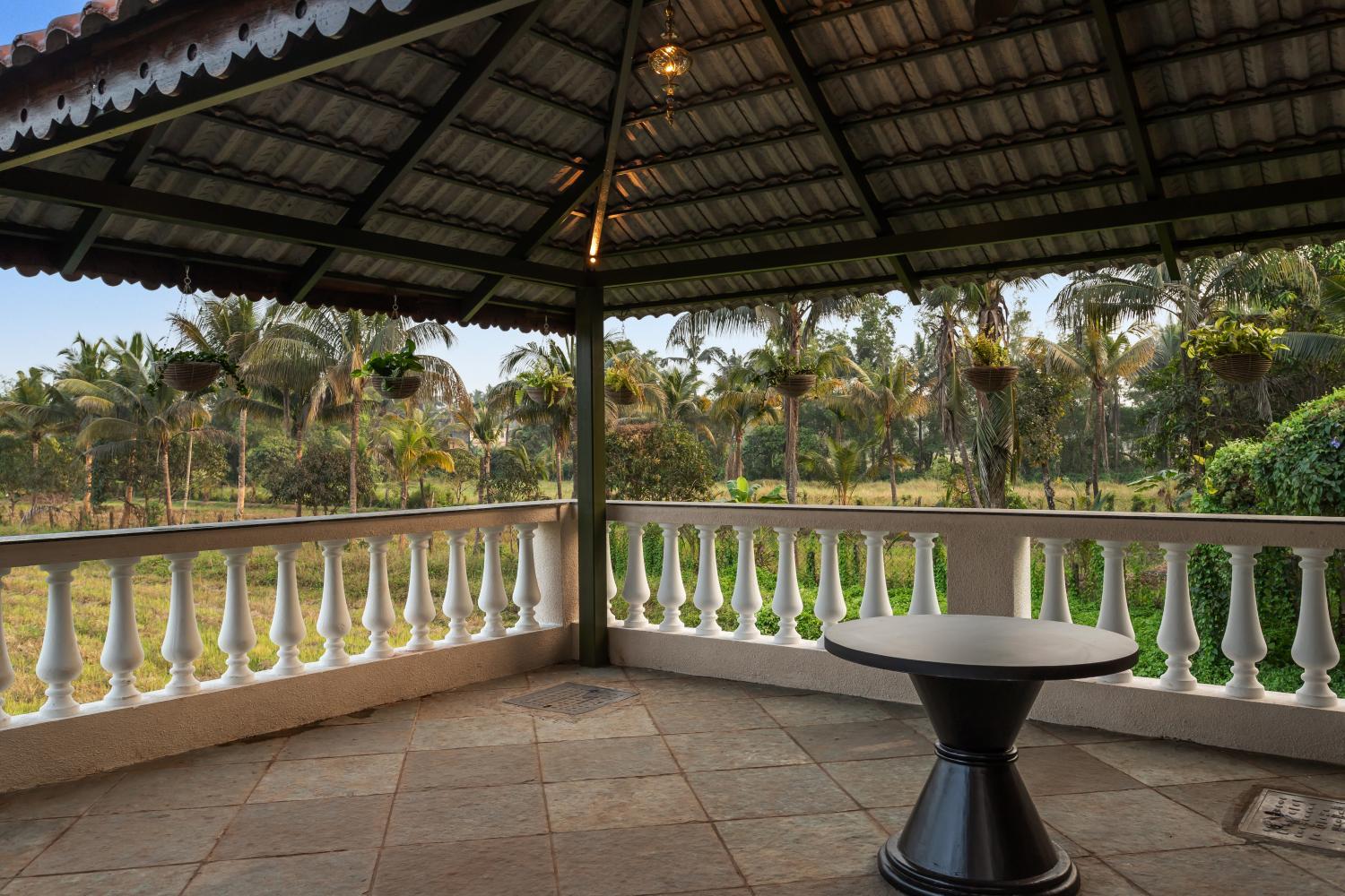 Balcony/terrace 4, Verona by Hireavilla - 6BR Villa with Pool & Field View in Parra, North Goa, North Goa
