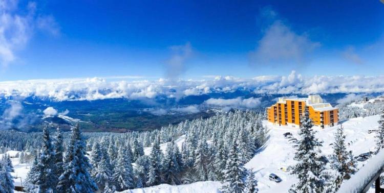 3, Les Balcons d'Edelweiss, Isère