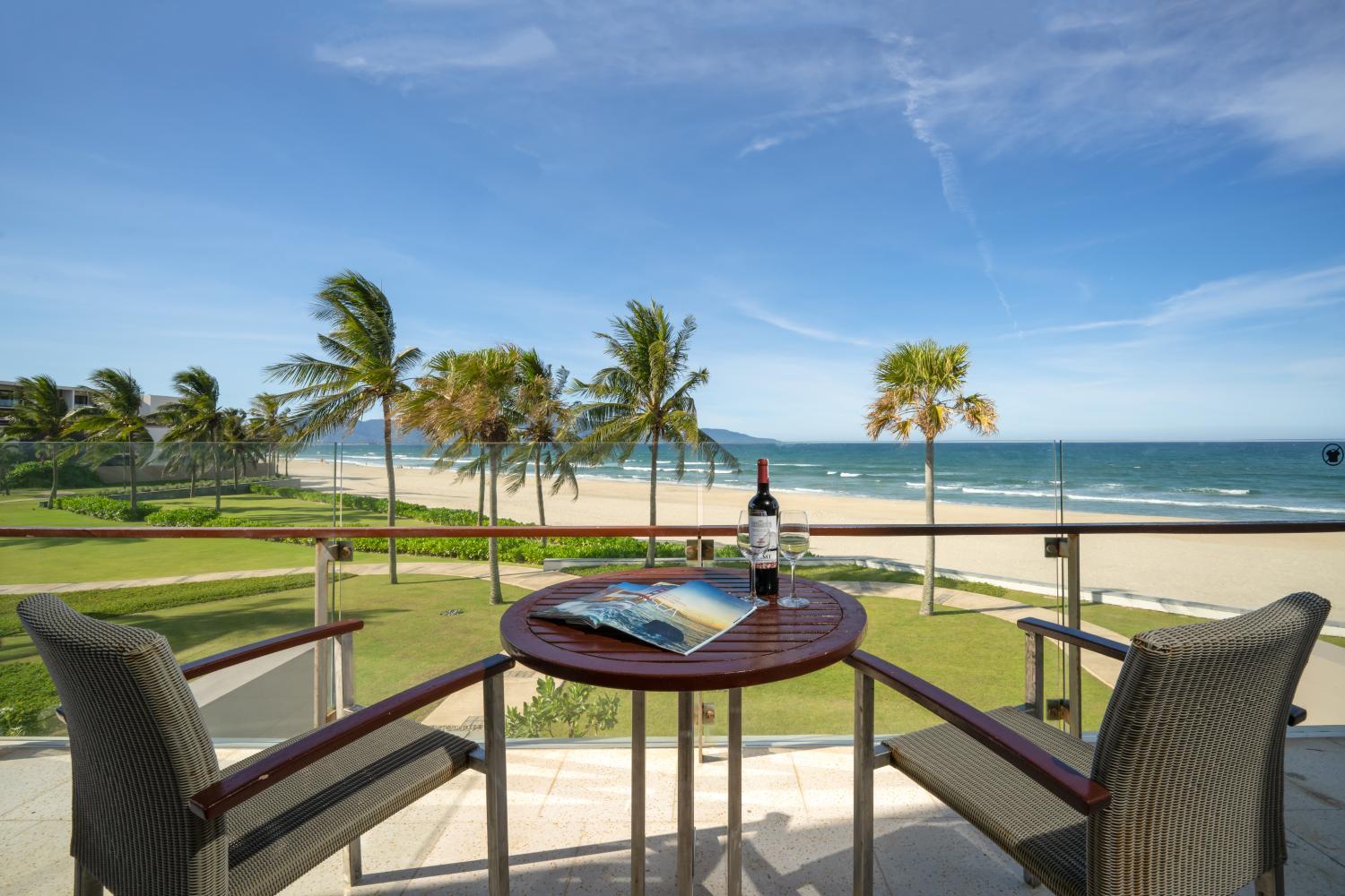 Balcony/terrace 5, Da Nang Premier Beachfront Retreat, Ngũ Hành Sơn