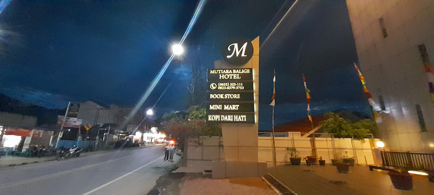 3, Mutiara Balige Hotel, Toba