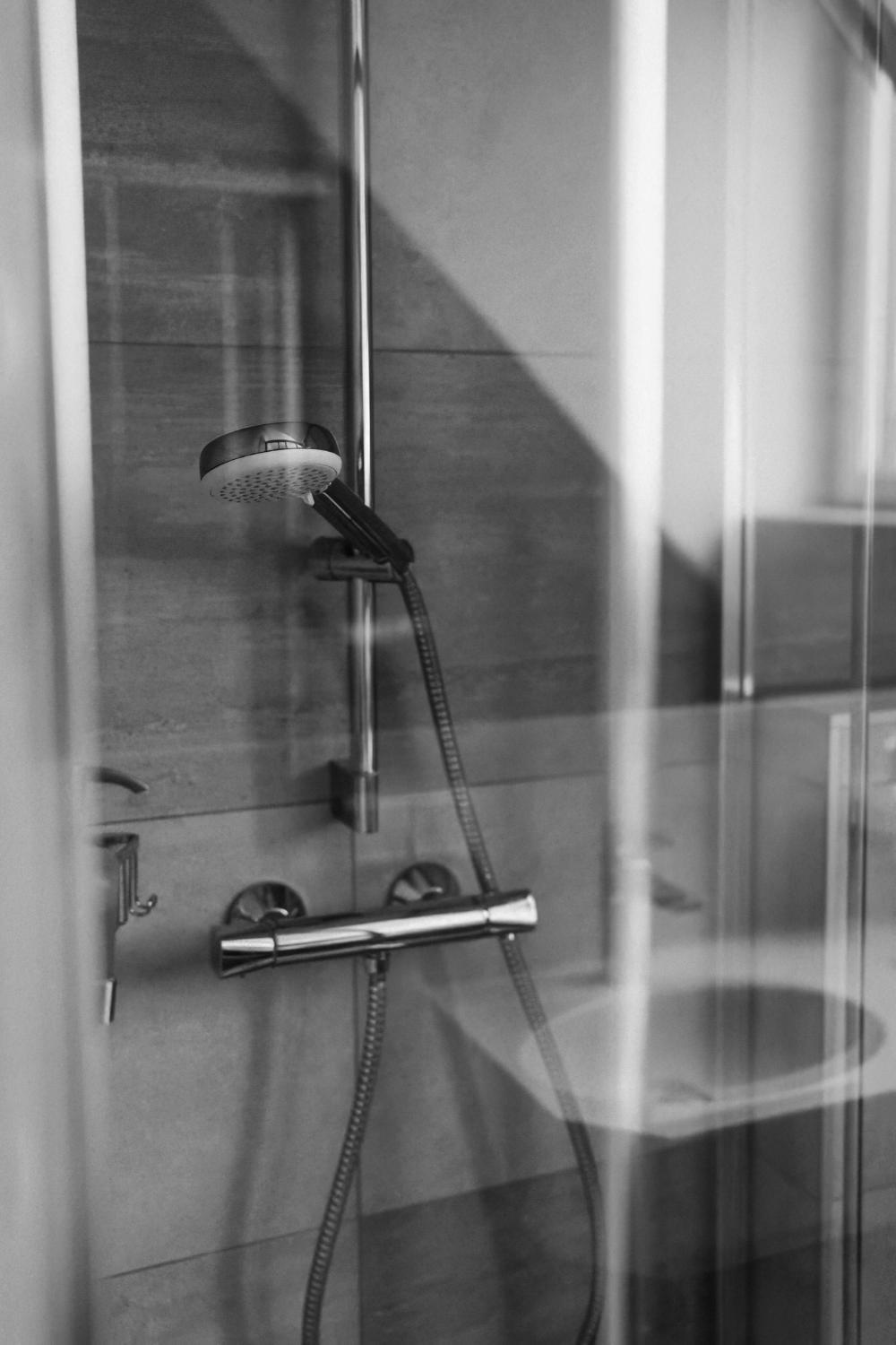 Bathroom 5, GUESTHOUSE RIEGERSBURG - Das Haus der guten Geister, Südoststeiermark