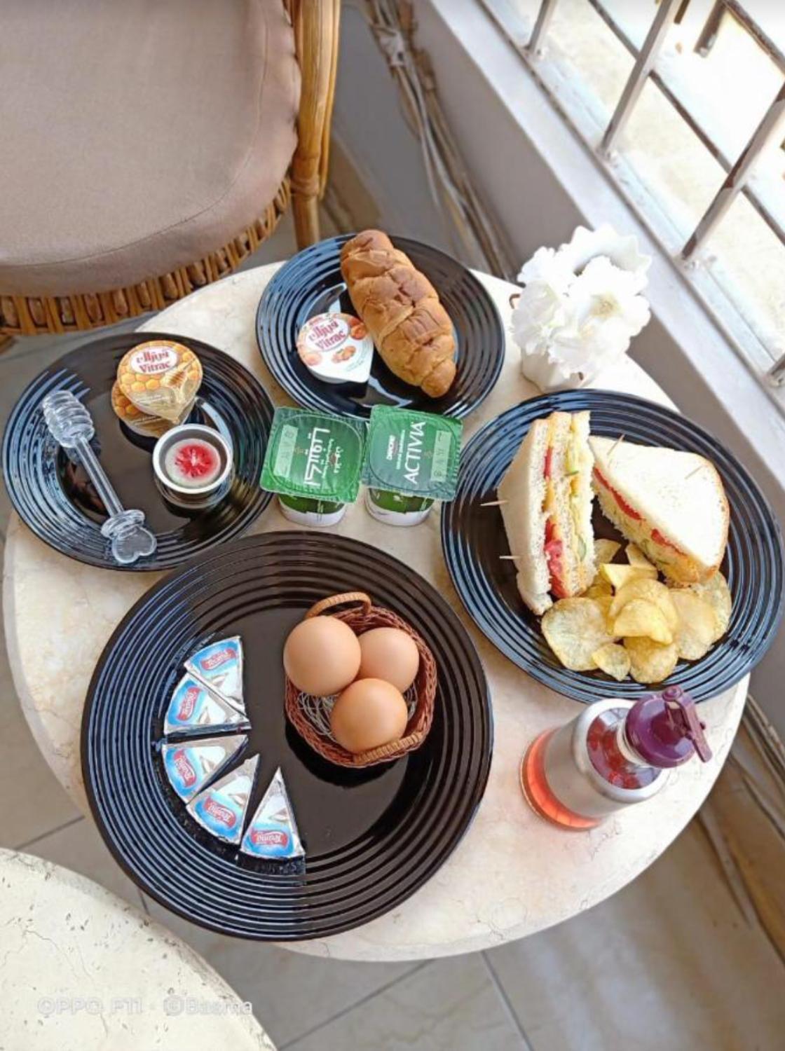 Food and beverages, City inn Nile view suites, 'Abdin