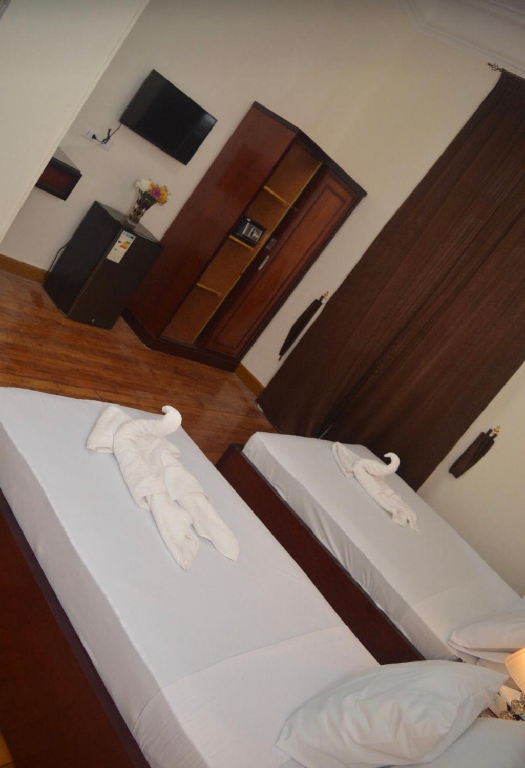 2, City inn Nile view suites, 'Abdin