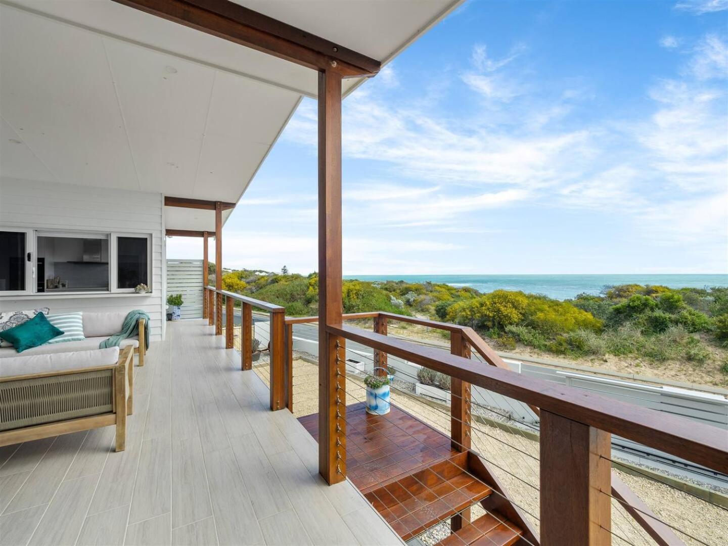 4, Beachfront Dolphin Bliss, Mandurah