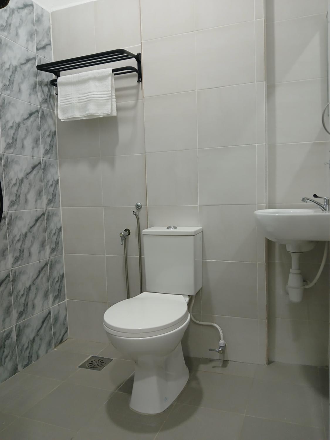 Bathroom 3, TZ SATELLITE HOTEL, KOTA BHARU, Kota Bharu