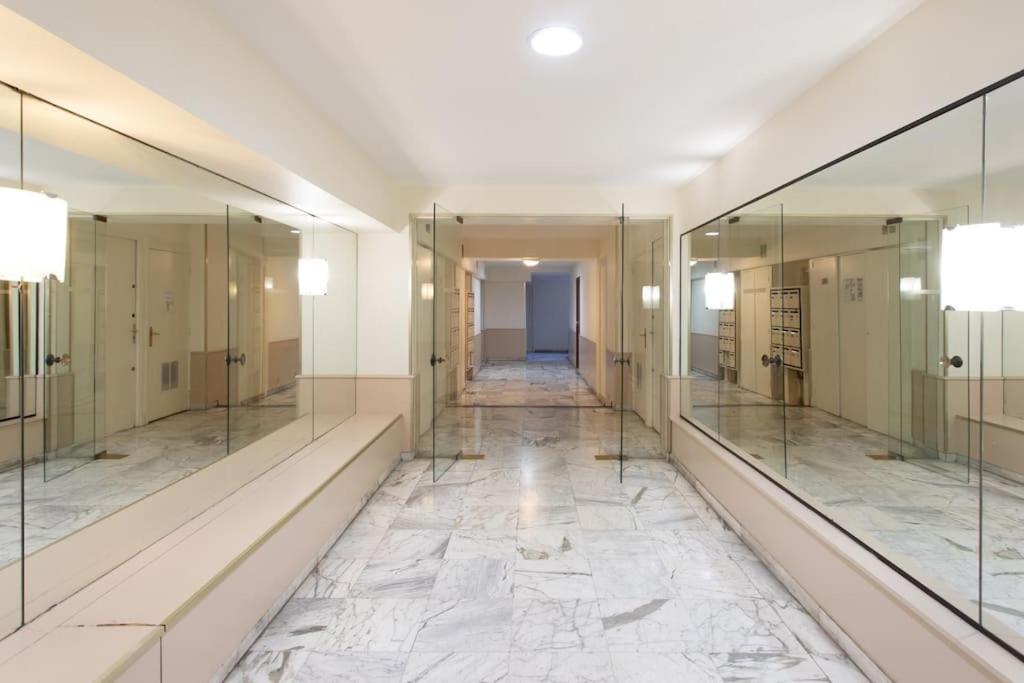 2, #46 Studio Carre d’Or Congres 2 min walk Sea Promenade, Alpes-Maritimes