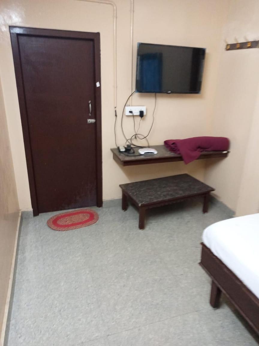 5, Sri ambika lodge, Virudunagar