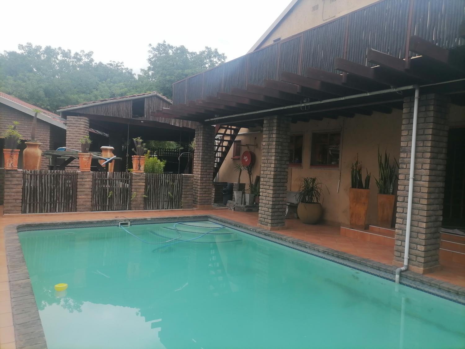 3, Texas Suites, Mopani