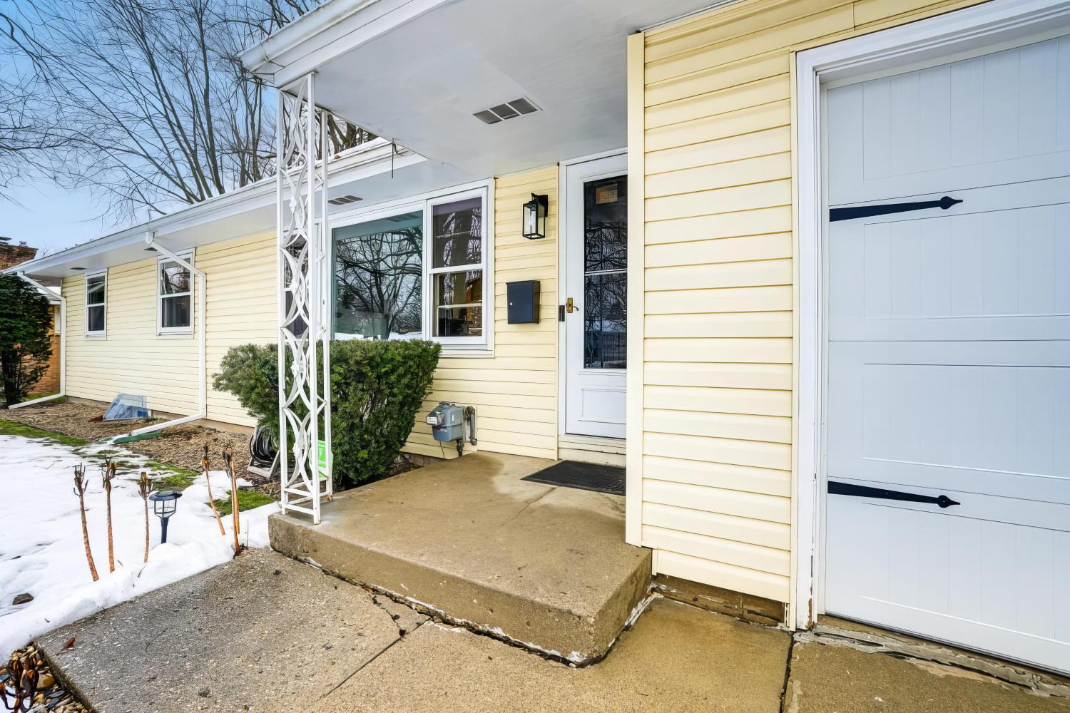 3, Wicks Home - Desirable Neighborhood Near Downtown home, Kalamazoo