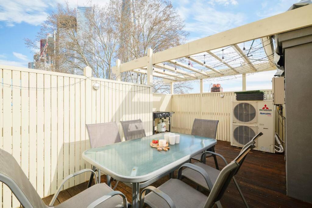 Balcony/terrace 5, Water front - KING 3 Room Rooftop The Rocks #E2, Sydney