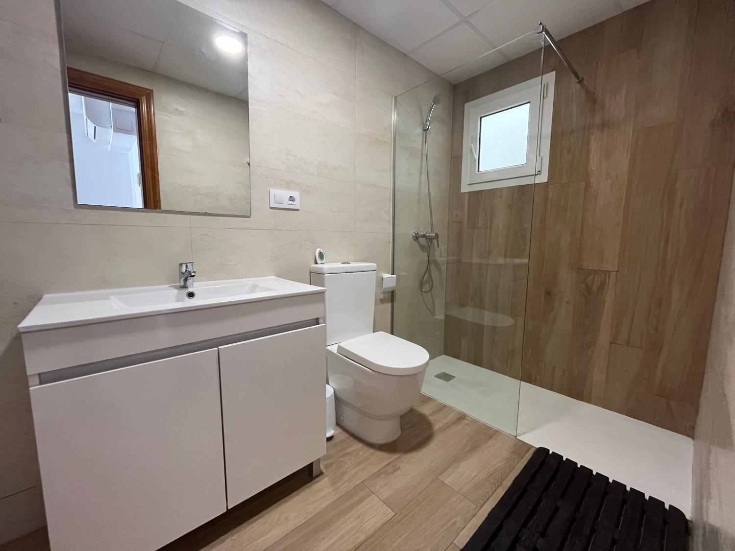 Bathroom 2, Apartamentos Jeremias Altamar, Castellón
