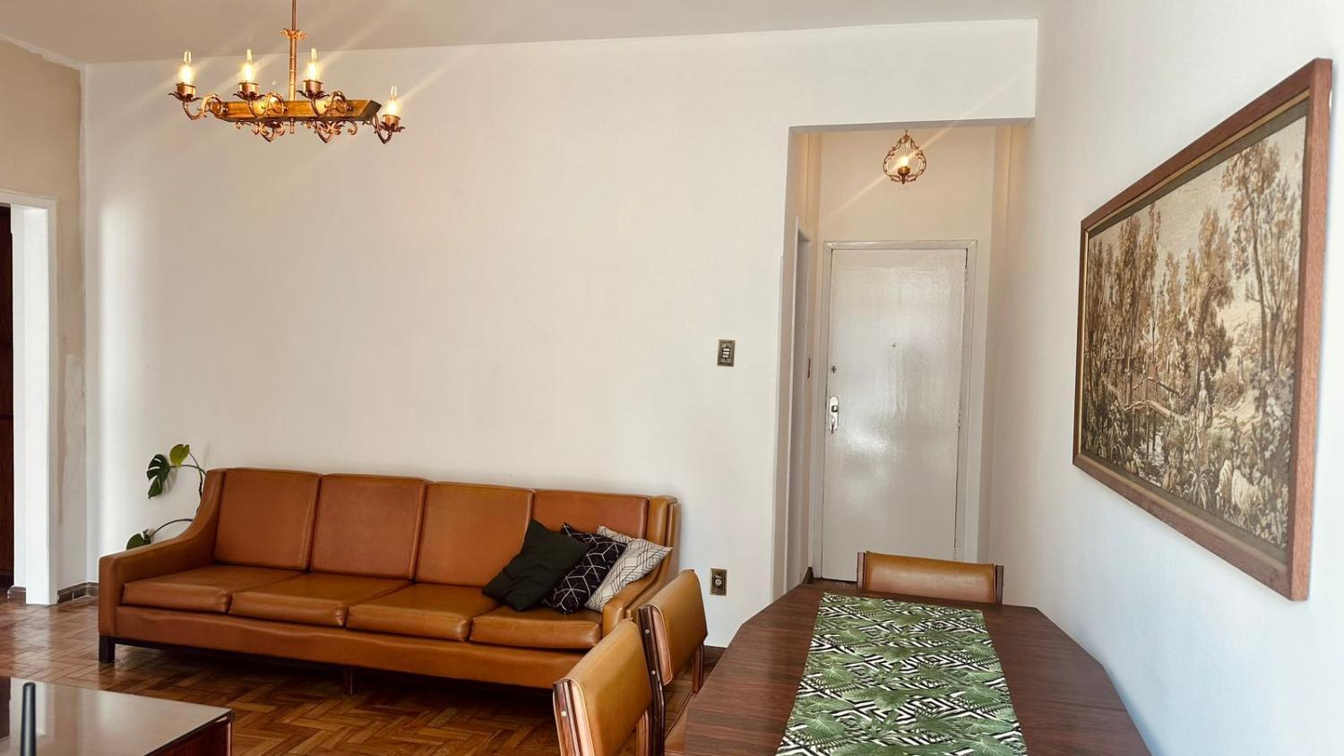 2, Apto Centro com varanda I Grande 2 quartos, Belo Horizonte