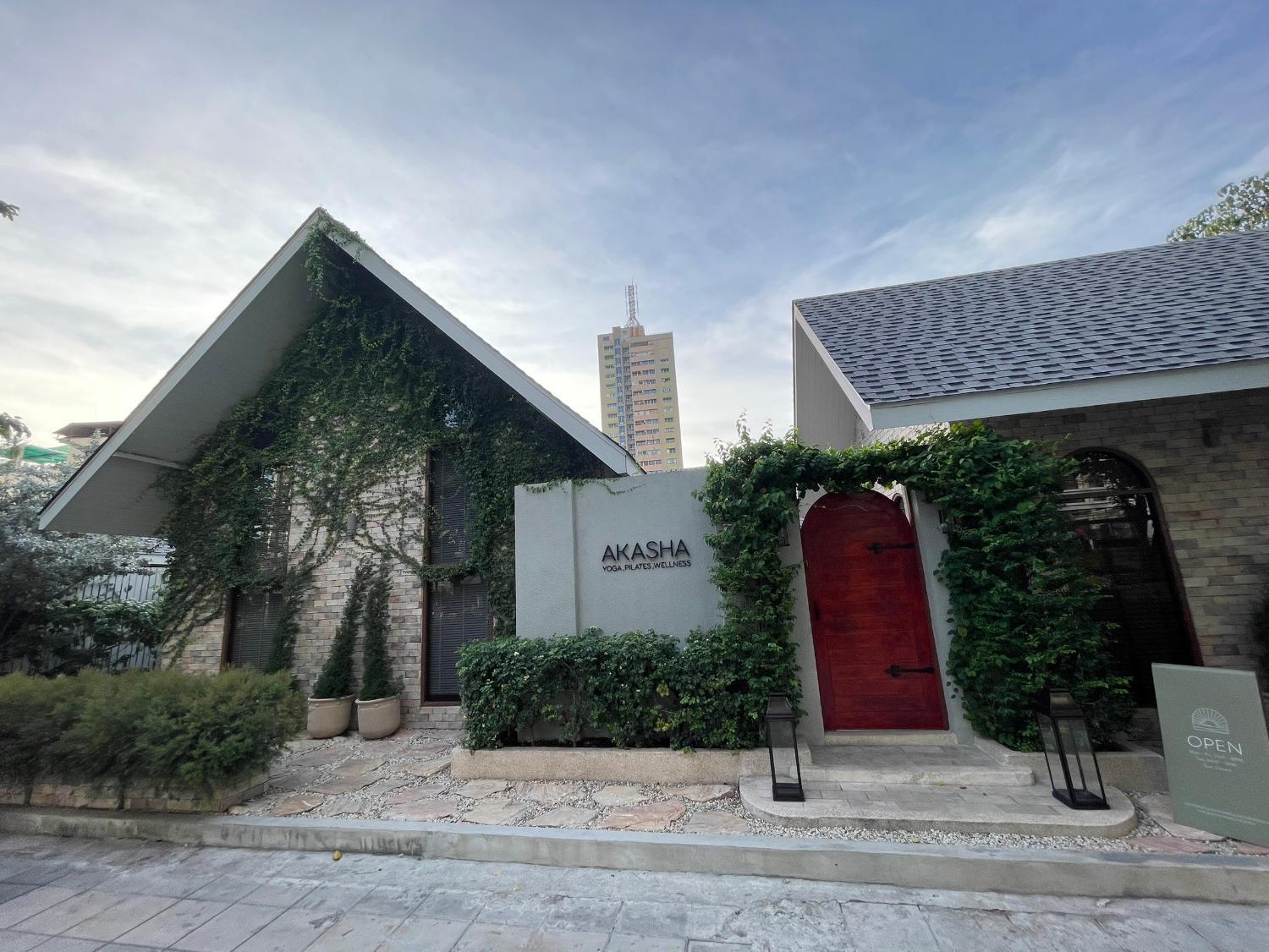 Surrounding environment 1, 168 House 4A4B 350m BTS Krungton Buri near Icon Siam, Khlong San