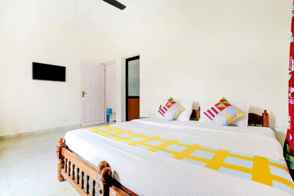 3, Peaceful Living Suite - 4 Bedroom Villa, Ernakulam