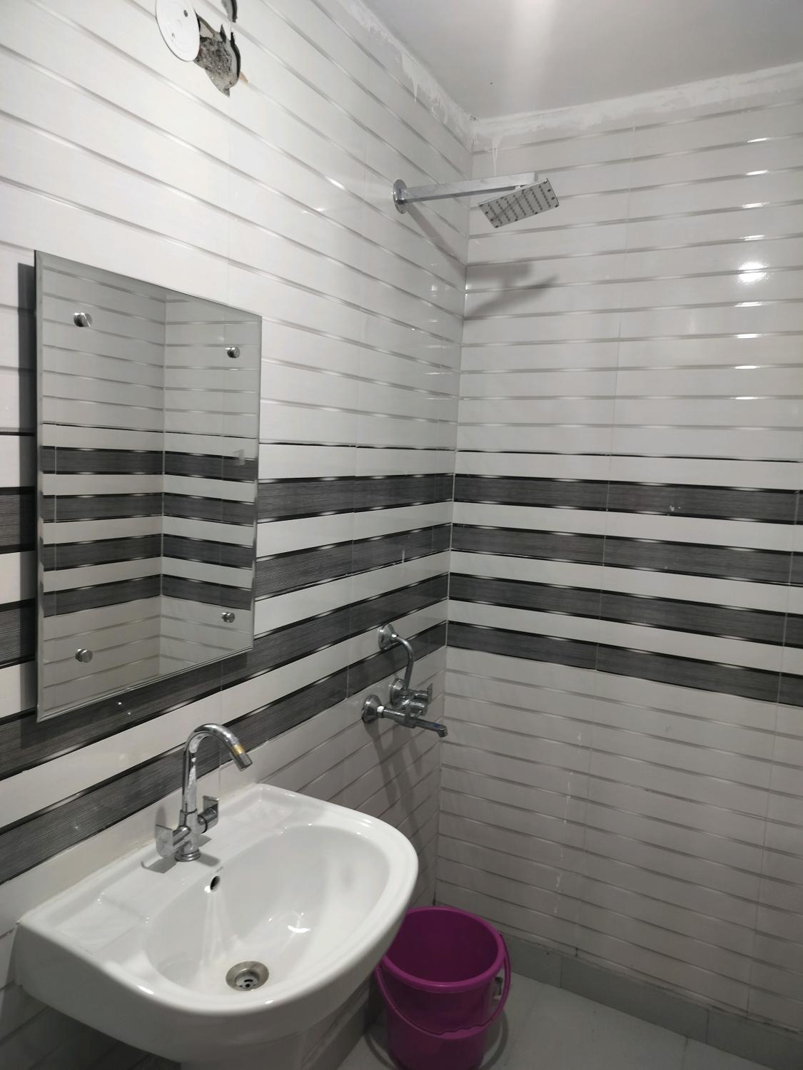5, The Raveesh Apartment B6, West