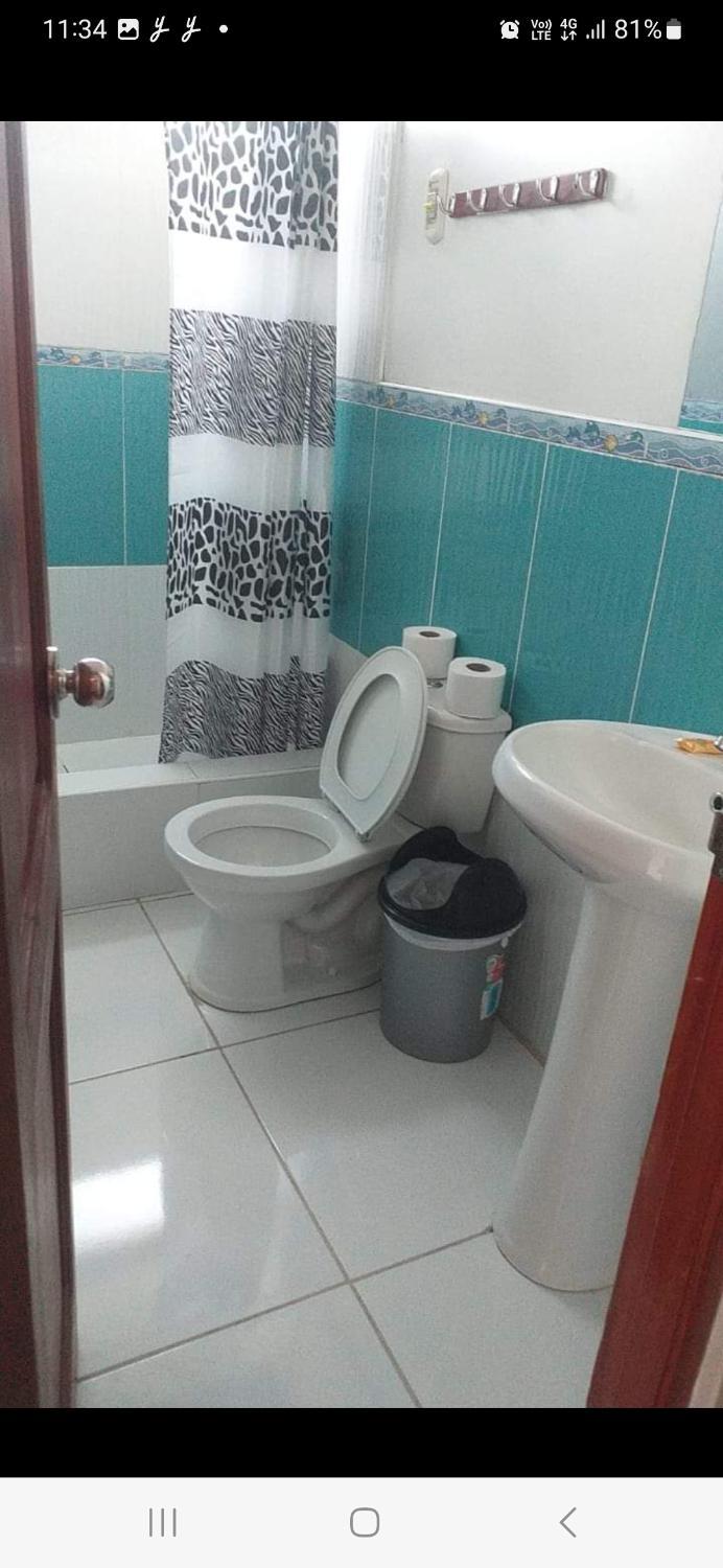 2, Hospedaje dominguez, Oxapampa