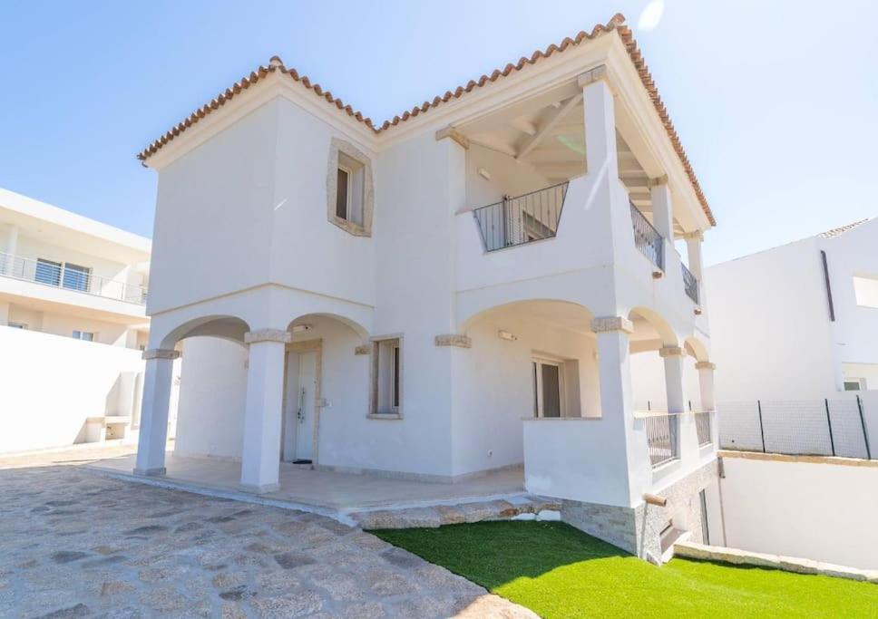 Exterior view, Villa Oleandri, Olbia-Tempio