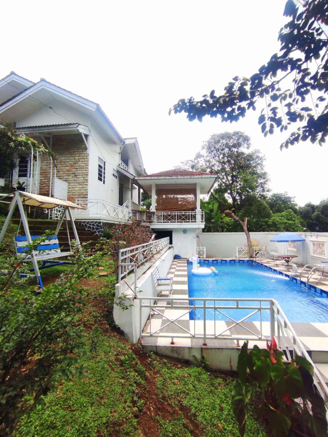 2, Villa kenyak, Bogor