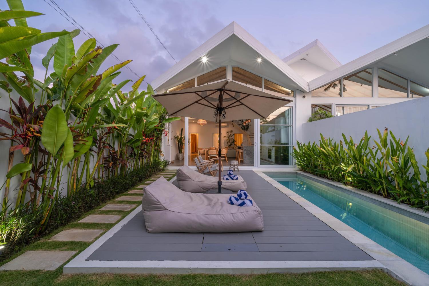 4, Dharma Villa 1: Modern 3BR Villa in Vibrant Canggu, Badung