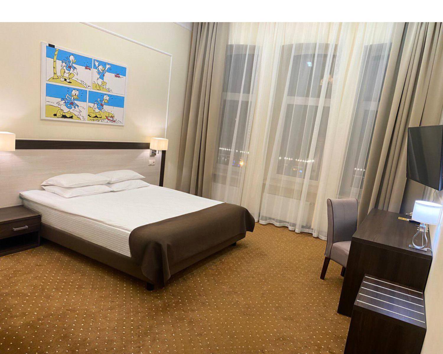 Others 3, Hotel Donald, Odes'ka