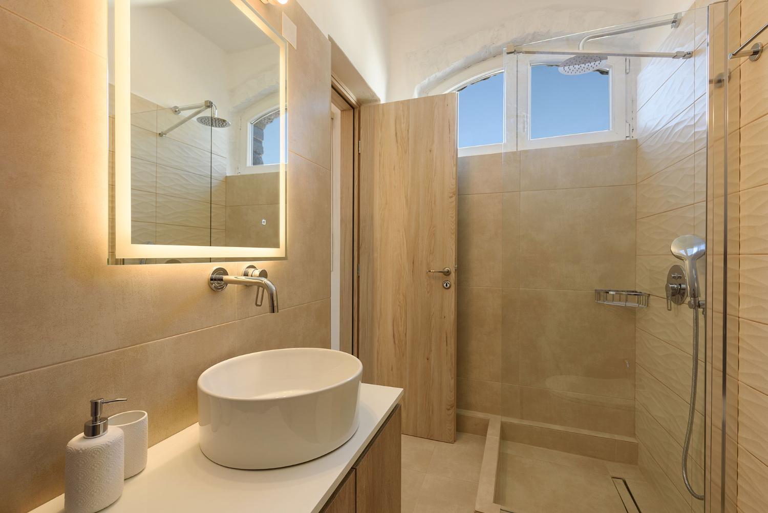Bathroom 3, Sea Breeze Studios Paros II, South Aegean
