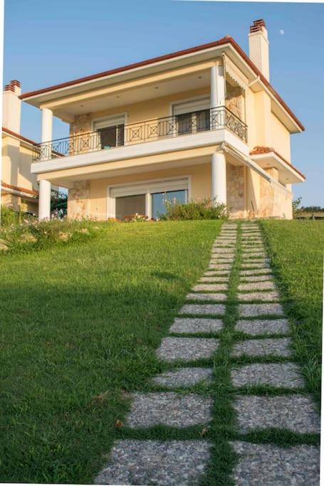 2, Seaview Villa with shared pool in Pefkochori, Central Macedonia