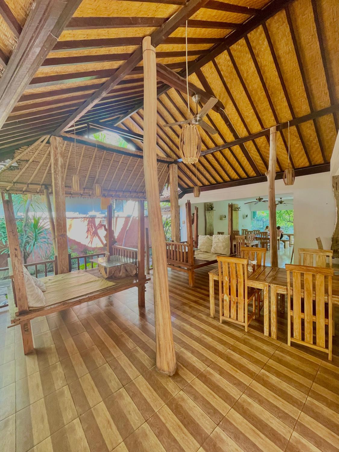 3, Green Coco House & Resto, Karangasem
