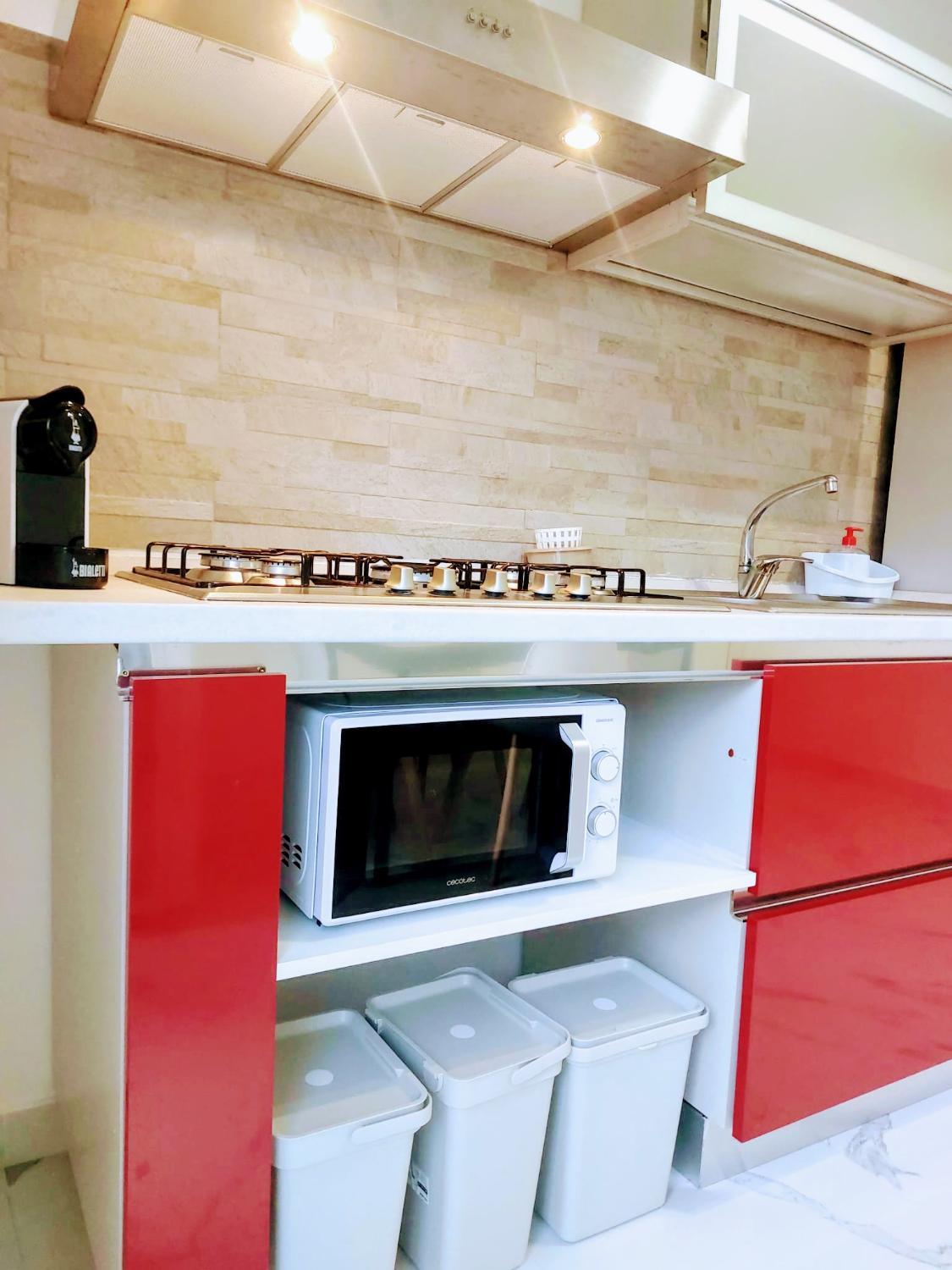 4, La Greca Naxos apartments, Messina