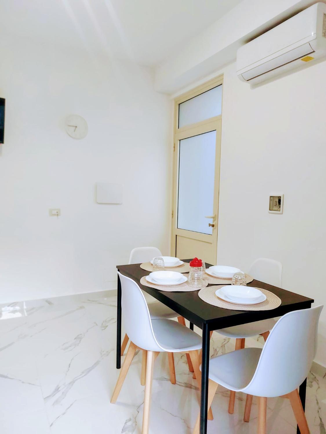 2, La Greca Naxos apartments, Messina