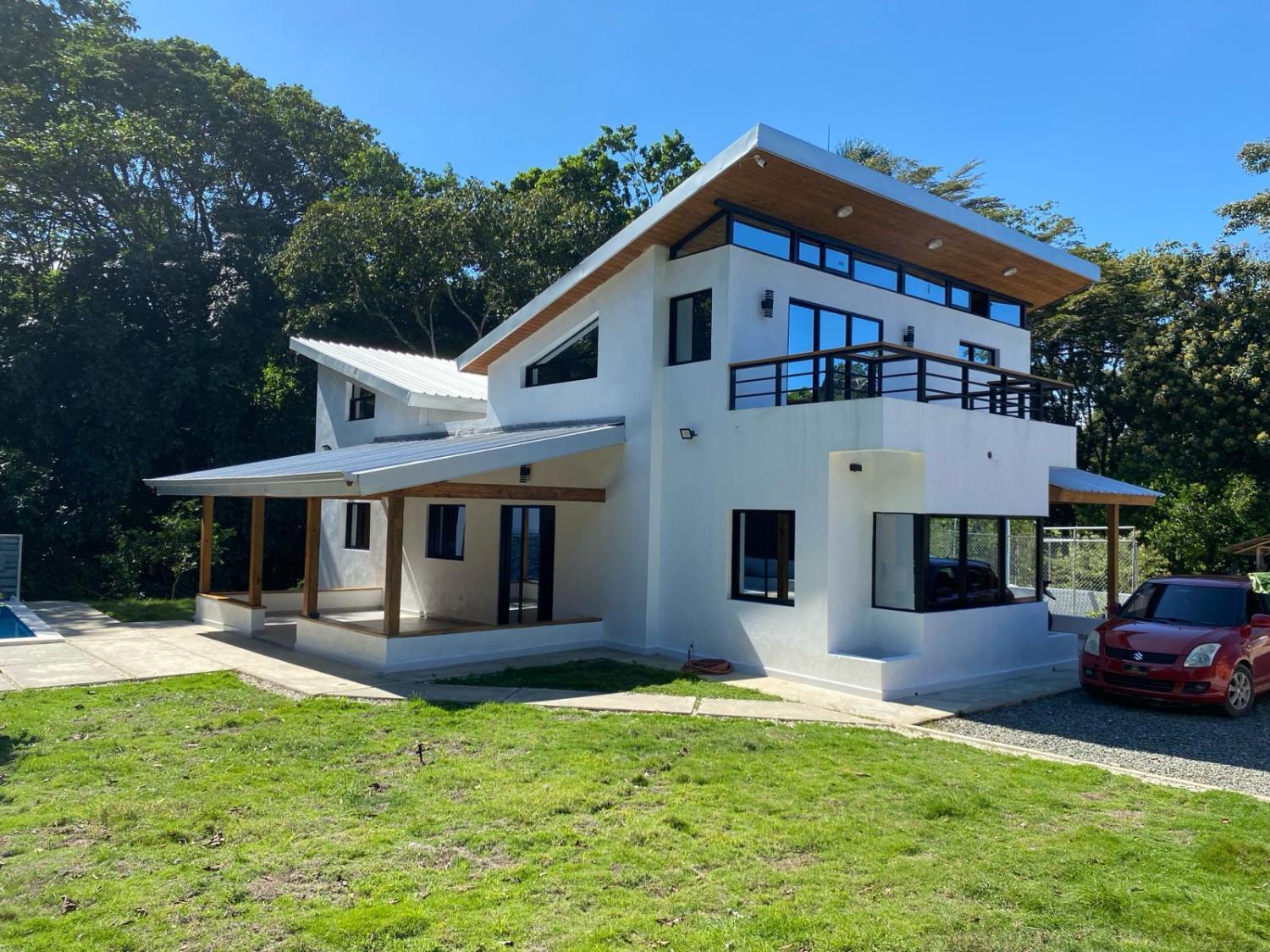 3, Villa Elena, Jarabacoa