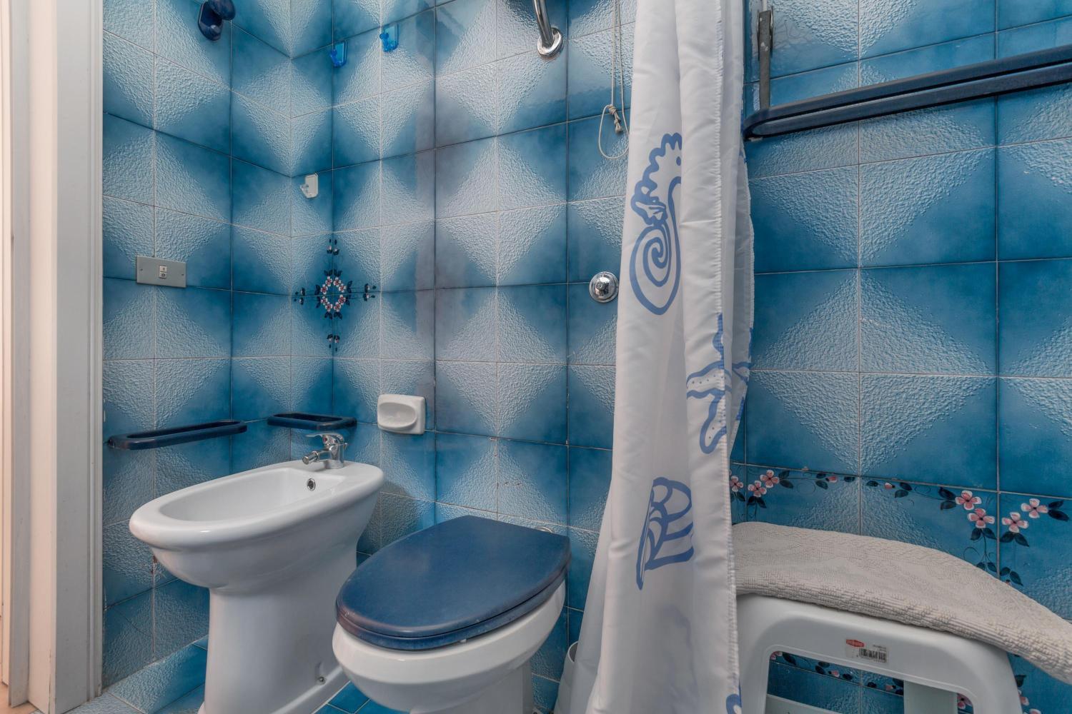 Bathroom 3, Villa Biancarosa by BarbarHouse, Lecce