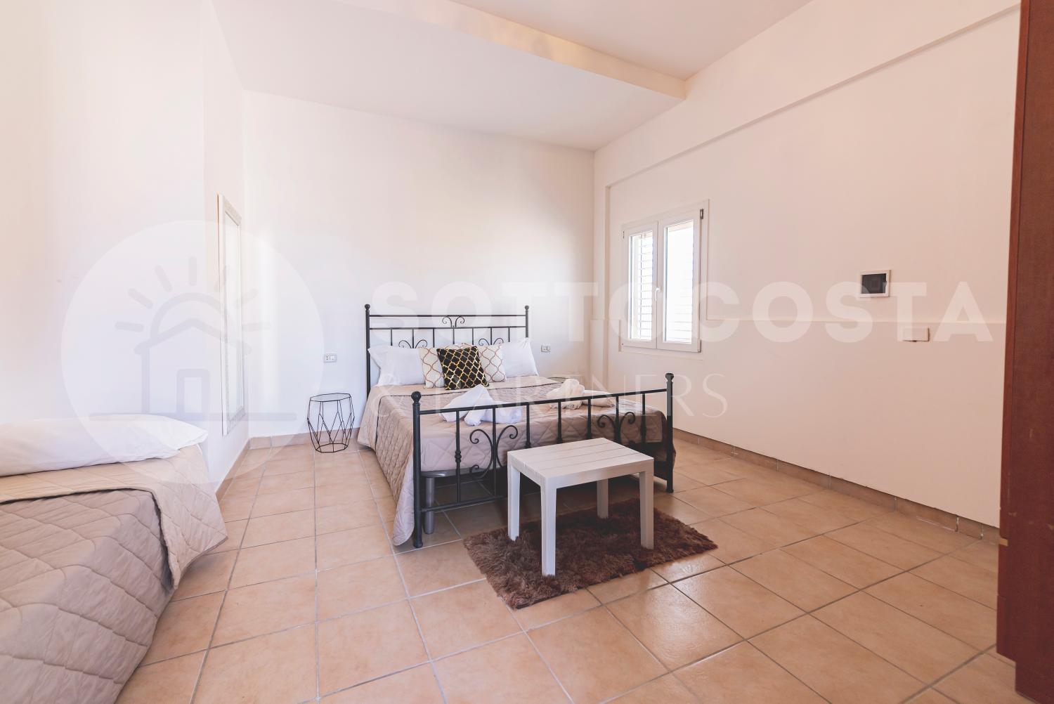 5, Palme, Lecce