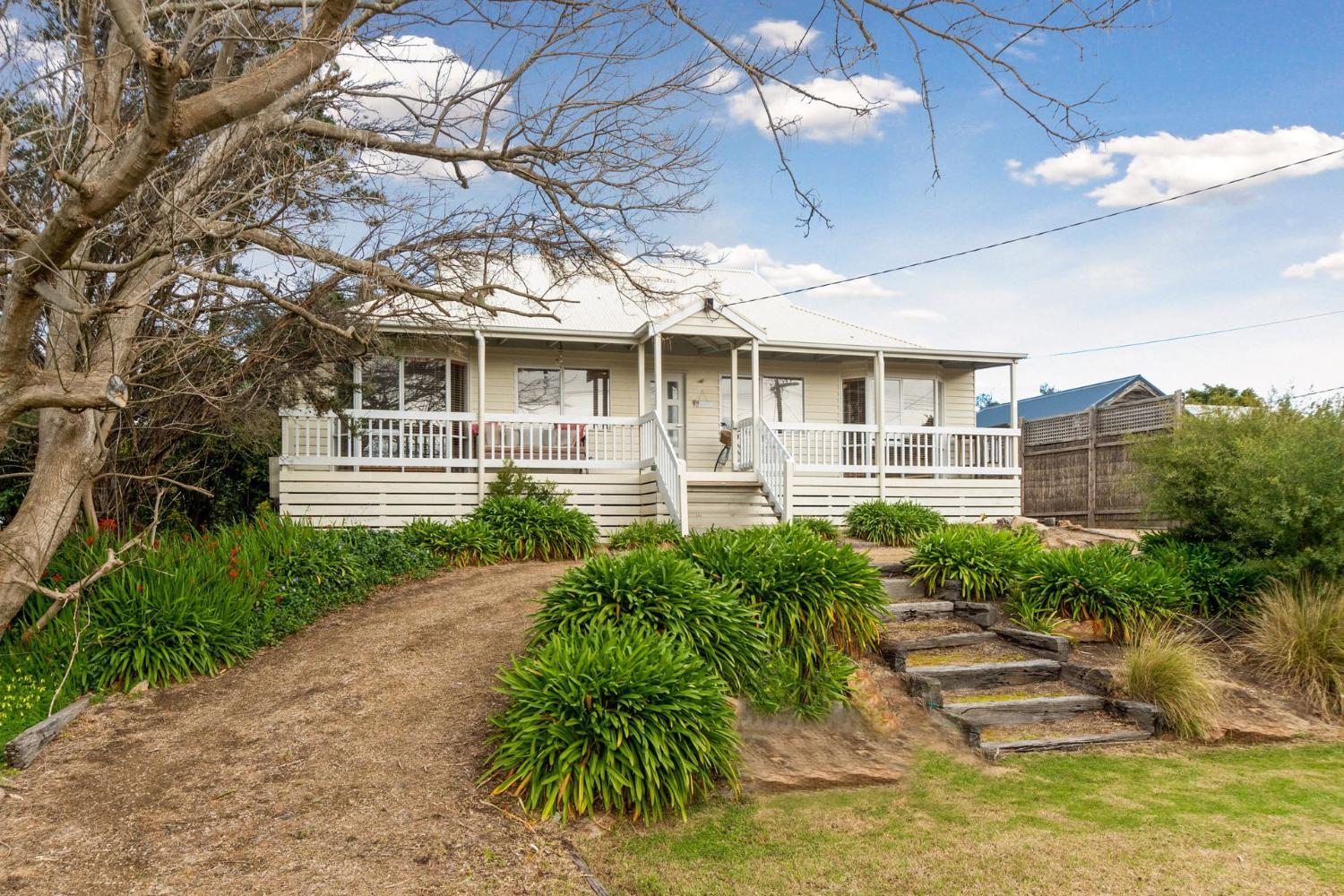 Others, Killarney Coastal Cottage, Mornington P'sula - South