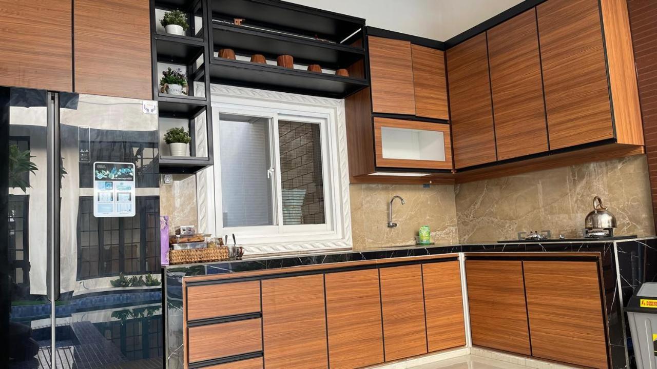 Kitchen, Fanade Guesthouse, Magelang